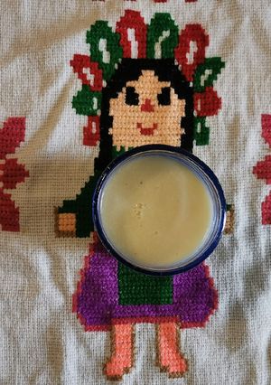 Una foto de Agua de piña colada