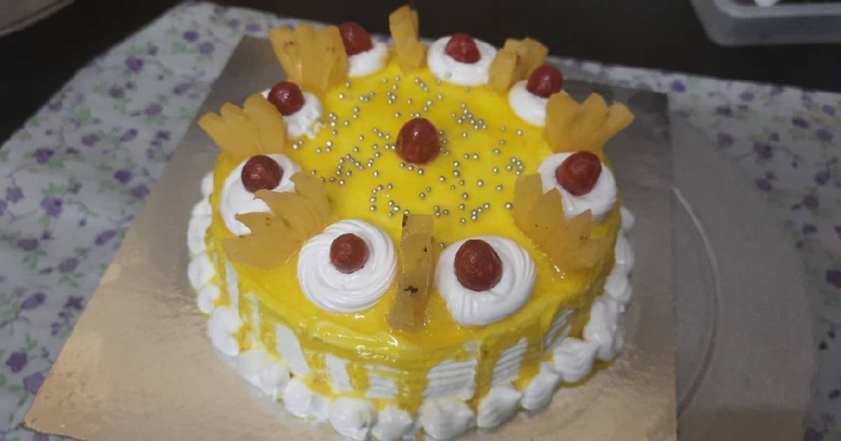 Featured image of post Easiest Way to Make Eggless Pineapple Special Pineapple Cake Design