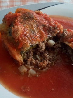 Una foto de Chiles rellenos de carne molida