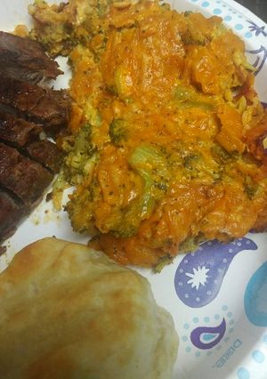 A picture of Cheesy Broccoli and Potato Chip Casserole.