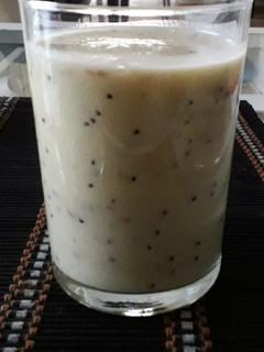 Una foto de Batido de kiwi y plátano