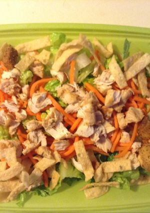 Una foto de Pollo para ensaladas