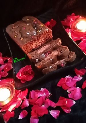 A picture of Surprise heart cake.