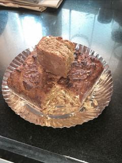 A picture of Date and Walnut Cake.