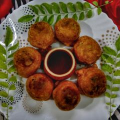 A picture of Batata Vada.