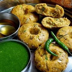 A picture of Makki ka dhokla.