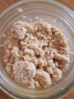 Una foto de Queso parmesano vegano