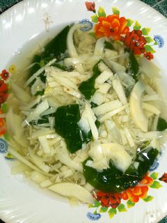 Foto resep Sayur bening rebung daun katuk