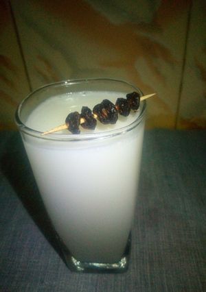 A picture of Coconut juice.