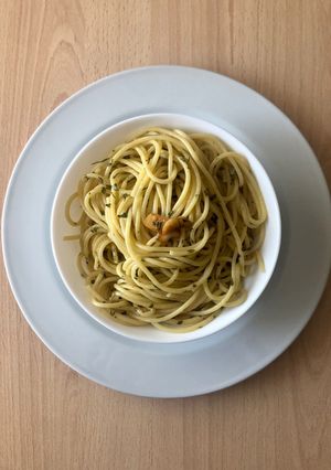 Una foto de Spaghetti aglio e olio