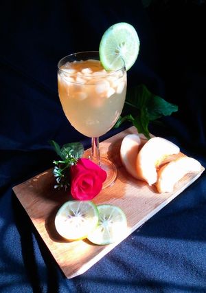 A picture of MuskMelon chiller.
