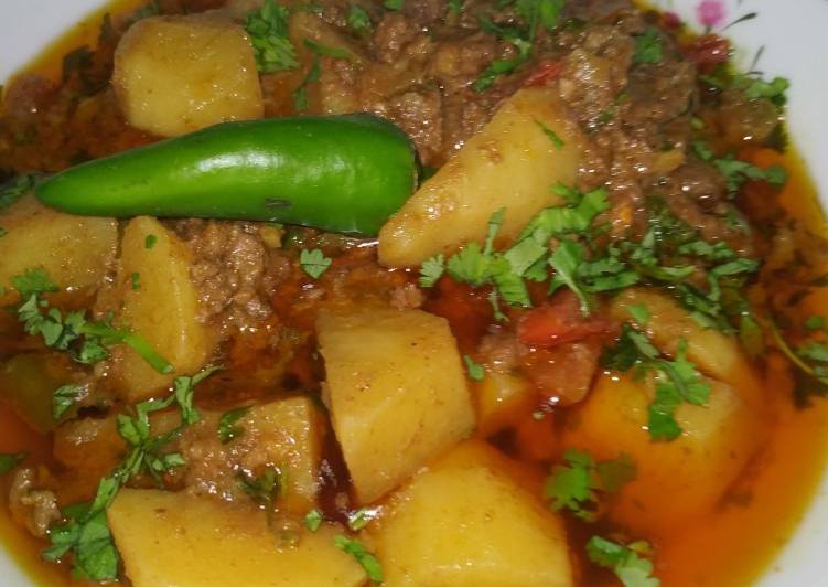 Step-by-Step Guide to Prepare Perfect Aloo qeema