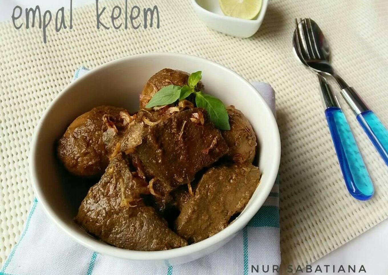 Empal Kelem Ati Sapi dan Telur Bebek