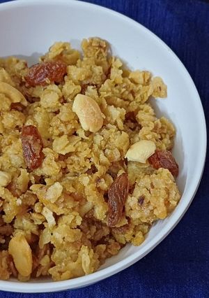 A picture of Jaggery chapati chura.