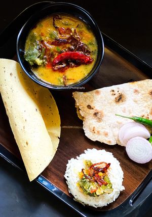 A picture of Dal Palak.