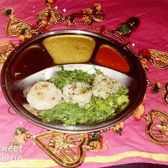 A picture of Ragda Petis.