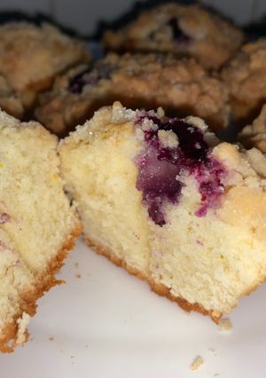 Una foto de Muffins de arándanos con crumble