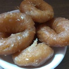 A picture of Balushahi.