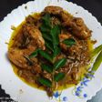Black pepper and curry leaves chicken