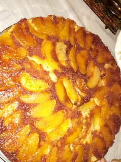 صورة لوصفة كيكه التفاح المكرمله 🍏 بالجوز والقرفه