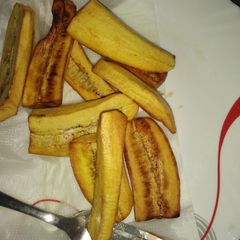 A picture of Deep fried bananas for breakfast#fourweekschallenge.