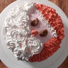 A picture of Santa Claus Cake.