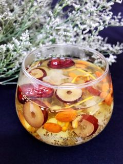 Hình của món Chè Dưỡng Nhan.