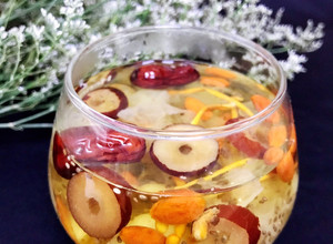 Hình của món Chè Dưỡng Nhan.