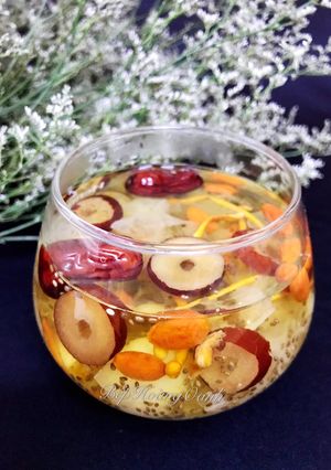 Hình của món Chè Dưỡng Nhan.