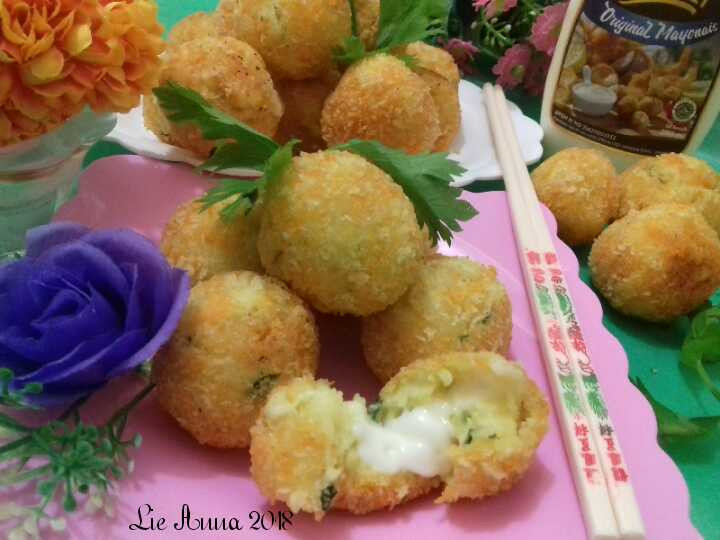 Standar Resep memasak Potato Cheese Ball (Bola Kentang Keju) yang istimewa