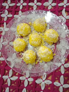 पनीर के लड्डू (Paneer ke ladoo recipe in hindi) रेसिपी मुख्य फोटो