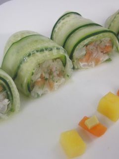 Una foto de Rollitos de pepino y ceviche
