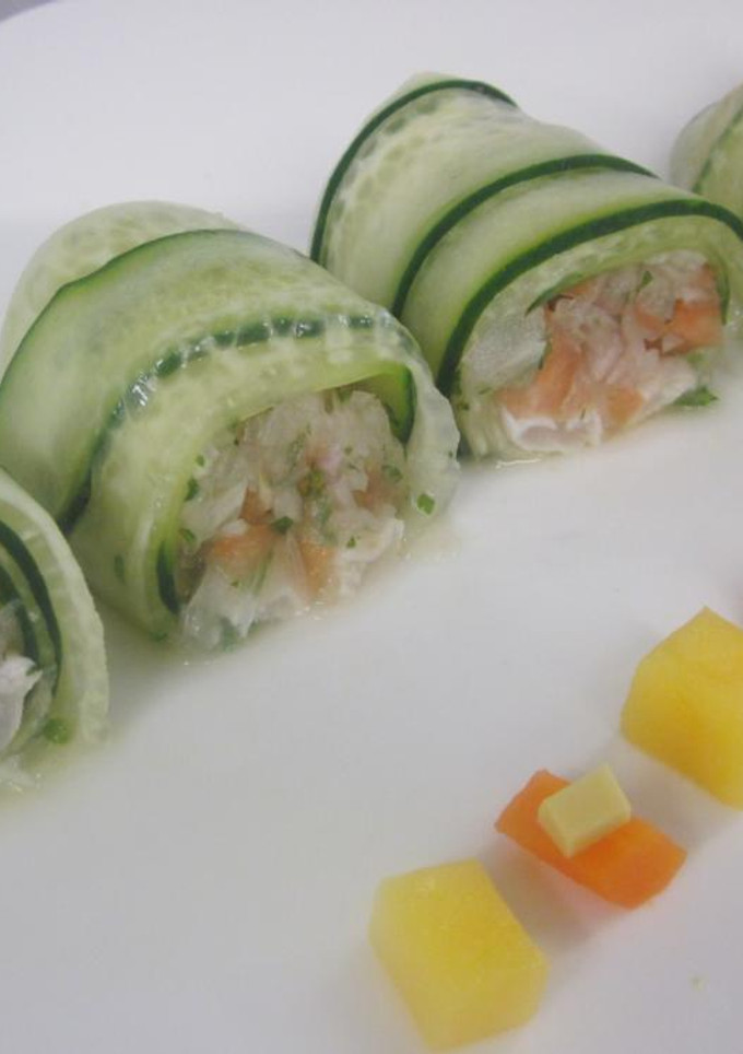 Una foto de Rollitos de pepino y ceviche