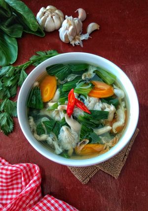 Foto resep Sup Pokcoy Jamur Tiram