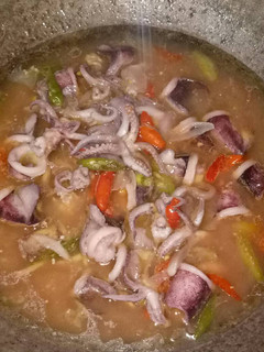Foto resep Tumis cumi kuah pedas