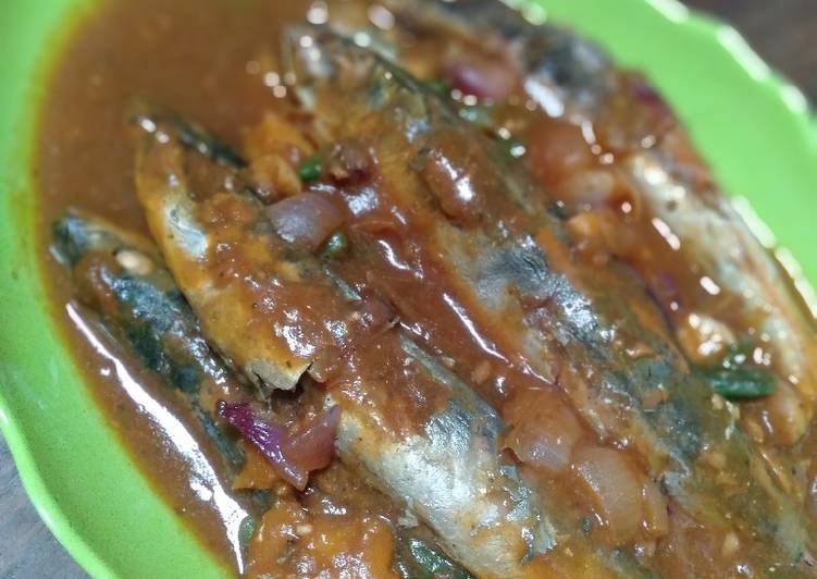 Cara Gampang Membuat Pindang bumbu sarden yang Bikin Ngiler