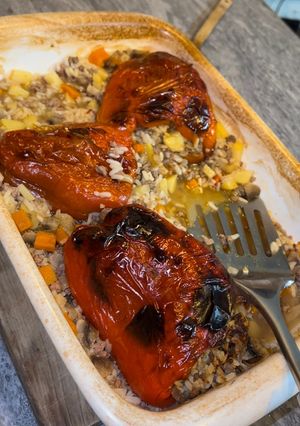 Una foto de Pimientos rellenos (receta de mi familia de Macedonia)🌶🍅🥕🧅🧄