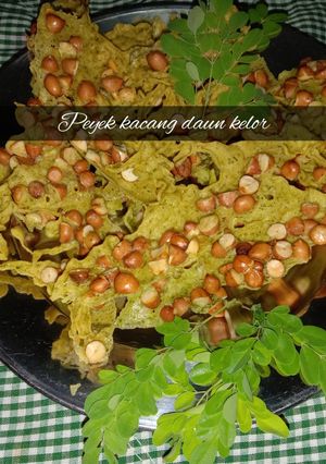 Foto resep Peyek kacang daun kelor
