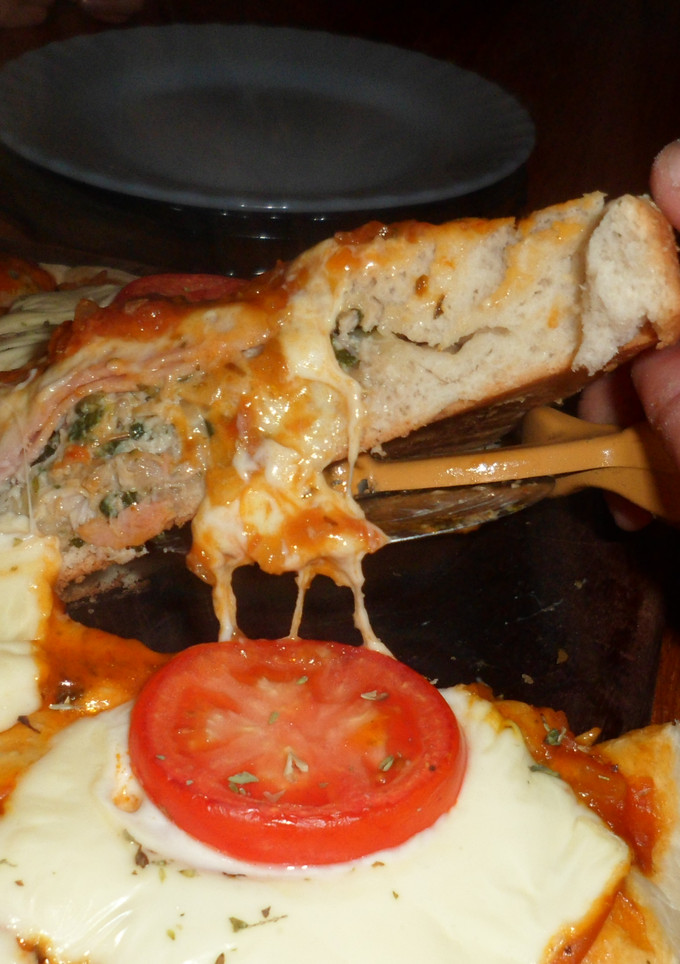 Una foto de Pizza Rellena a mi gusto