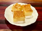 A picture of rice flour vanila cake