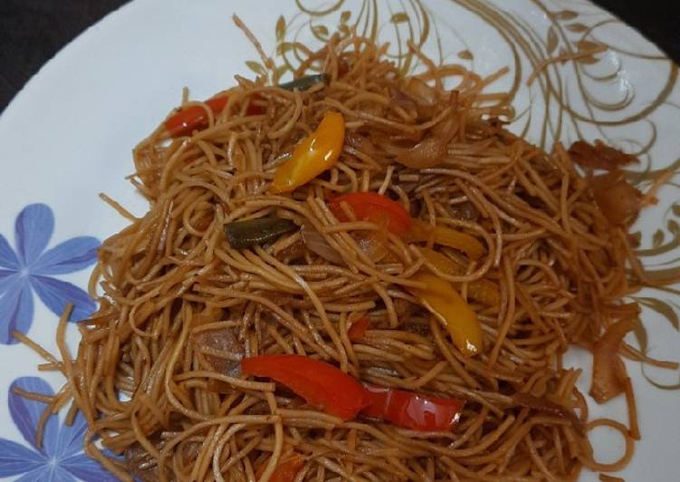 How to Prepare Perfect Veg Chowmein (noodles)