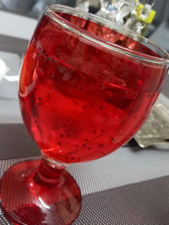 Simple Way Prepare Recipe Red Drink with Chia seeds that is Really Delicious, Addictive}