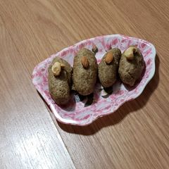 A picture of Rice flour steamed balls.
