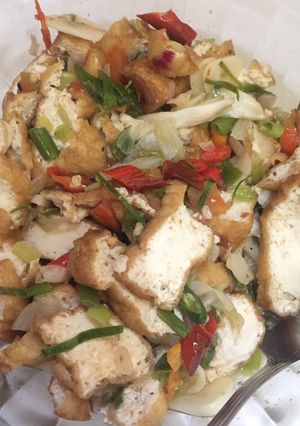 Foto resep Tumis tahu goreng daun jeruk