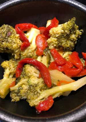 A picture of Easy Italian Herb Broccoli 🥦 with Roasted Red Peppers.