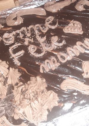 صورة لوصفة كيكة عيد الام بالشوكولاتة