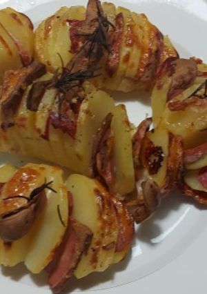 Foto di Patate ripiene al forno