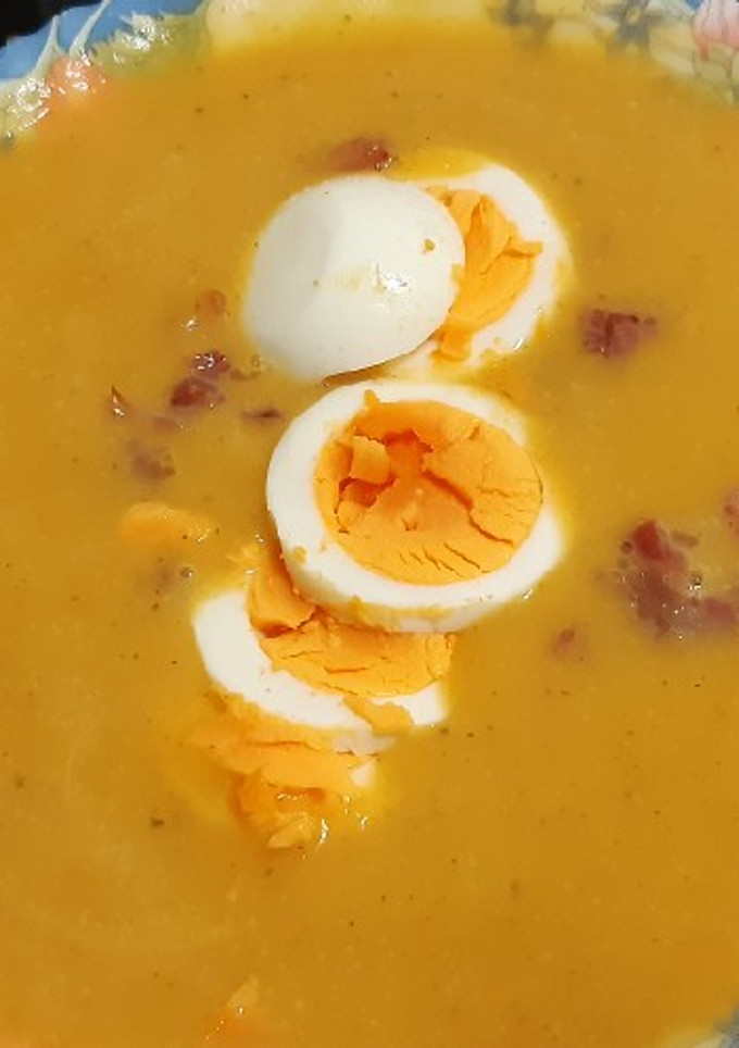 Una foto de Puré de calabaza, calabacín y puerro