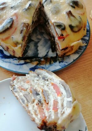 Фото Праздничный мясной торт.