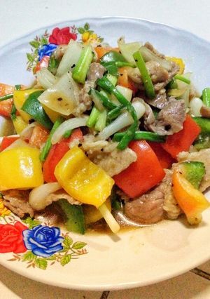 รูปของ หมูผัดพริกไทยดำ
